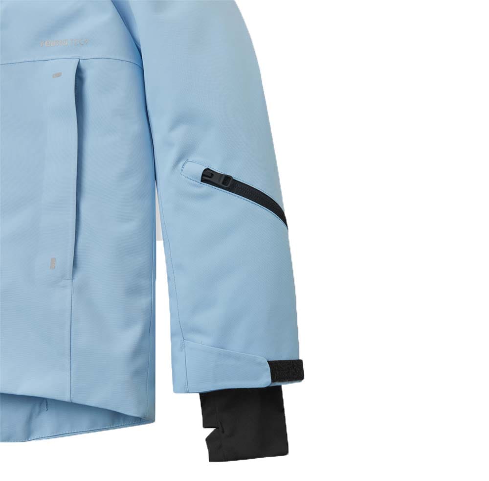 Lähikuva Reimatec winter jacket, Perillen muffista