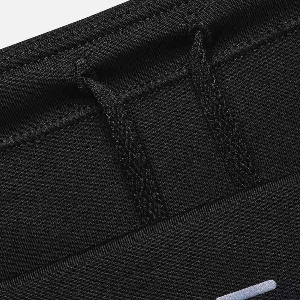 Under Armour UA Launch Tights treenitrikoiden (naiset) sisäpuolen yksityiskohdat