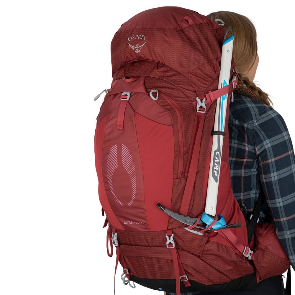 Lettvekts Osprey Aura AG 65L turryggsekk (dame) med isøks