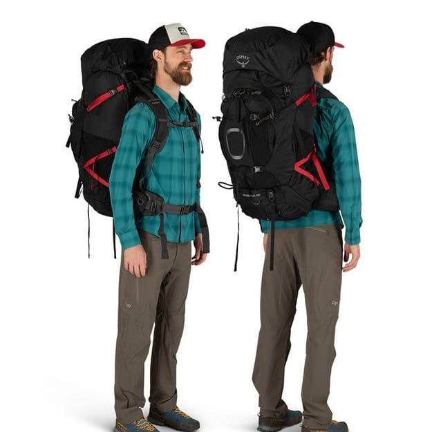 AETHER™ PLUS 85 på modell bak og frem