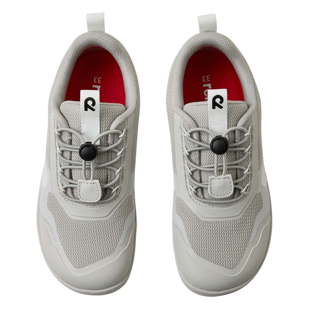 Reima Tallustelu barefoot sneakers (barn) i fargen stone beige ovenfra