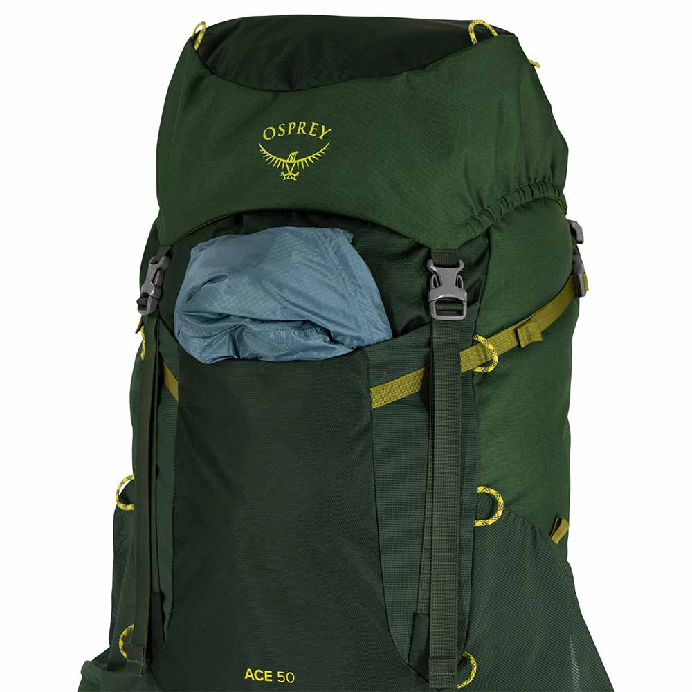 en grønn Osprey Ace 50L turrygsekk (barn)