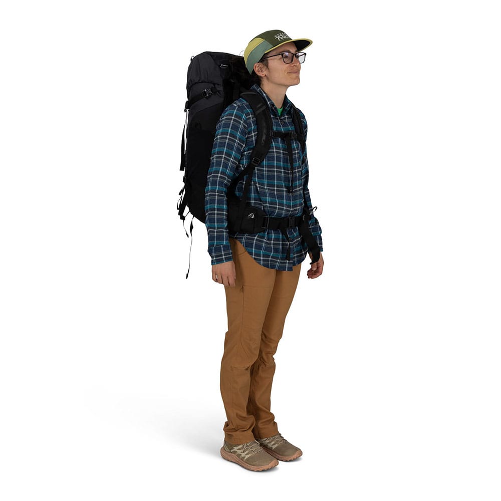 Osprey Kyte LT 45 serenity blue på modell