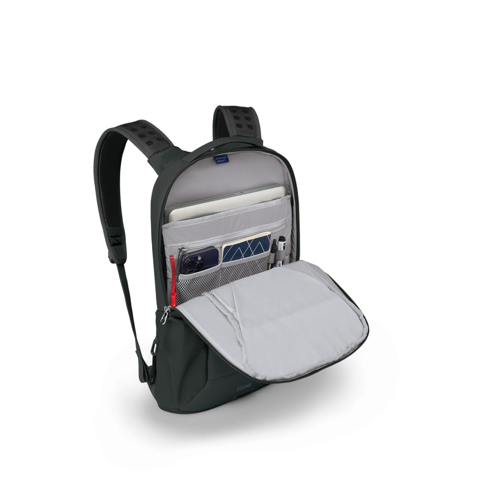 en åpnet Osprey Ozone Slim Pack reiseryggsekk (unisex)