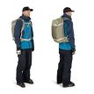 Osprey Soelden 32 skisekk (unisex) på en modell