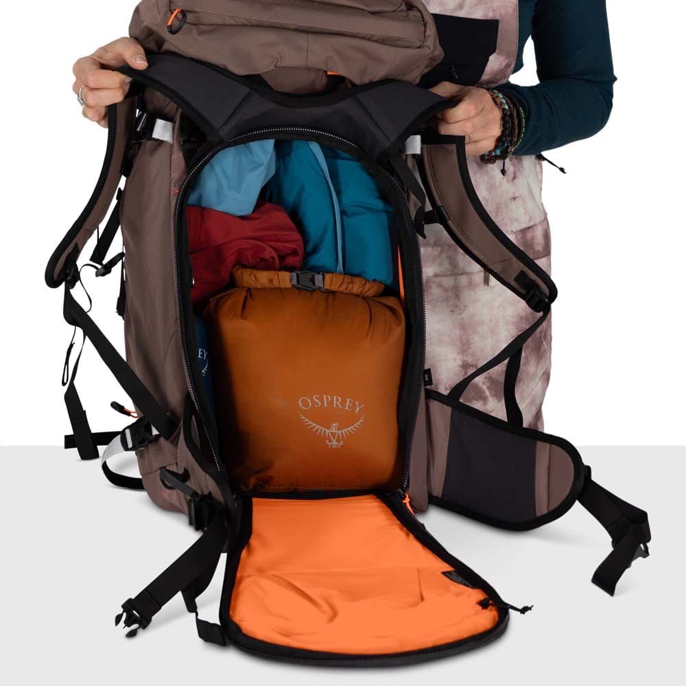 ytre rom på en Osprey Sopris 45 skisekk (dame)