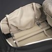 innside av Osprey Daylite Wheeled Duffel 85 L reiseveske (unisex)