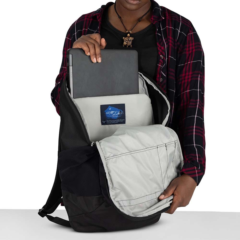 en åpen Osprey Astronova 23L hverdagssekk (unisex)