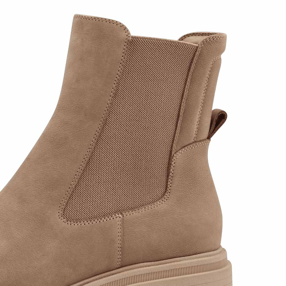 nærbilde av Tamaris 1-25413-43 (dame) i beige