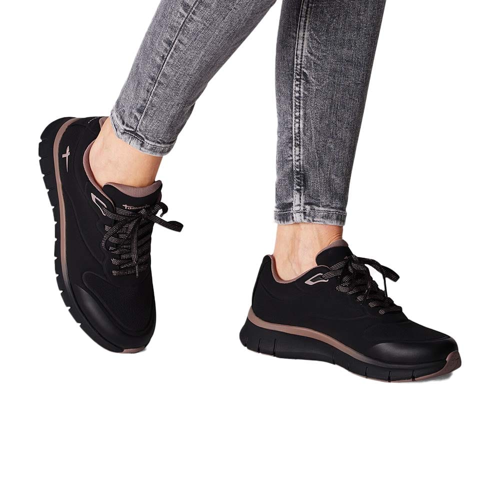 Tamaris Sneaker i fargen Black Uni